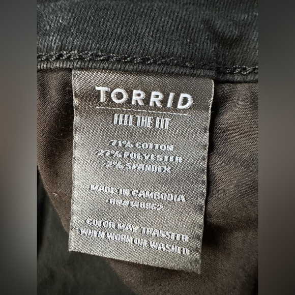 Torrid Black Denim Jeans- size 20 - Picture 6 of 7